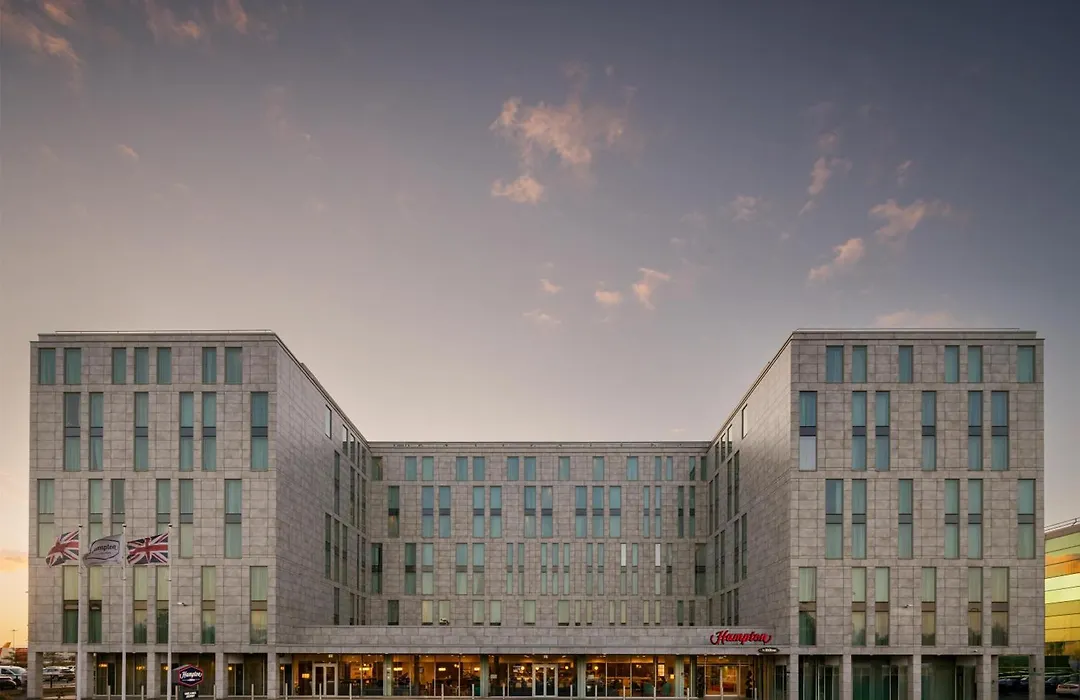 Hampton By Hilton London Stansted Airport-1